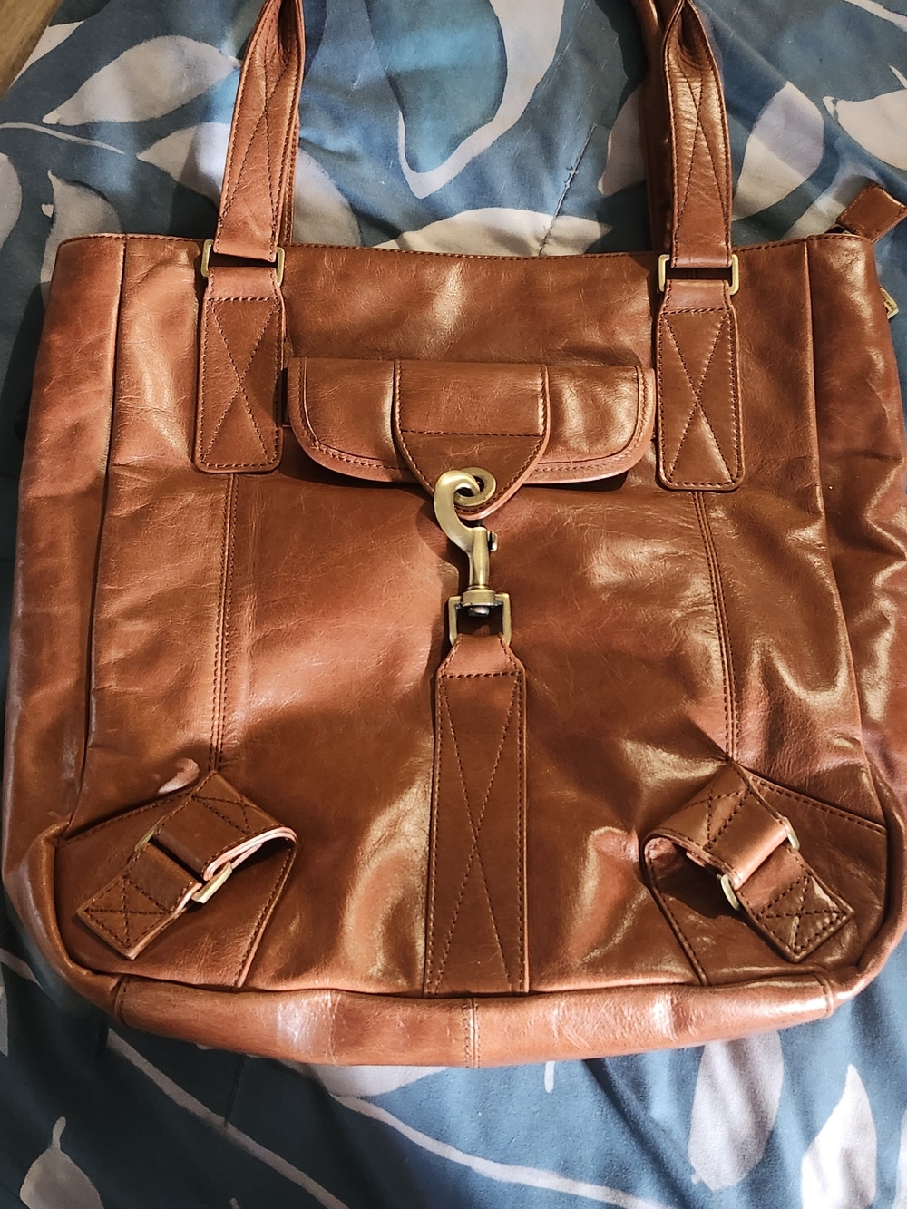 Smooth Tan Leather Shoulder Tote with Gold Hook Detail
